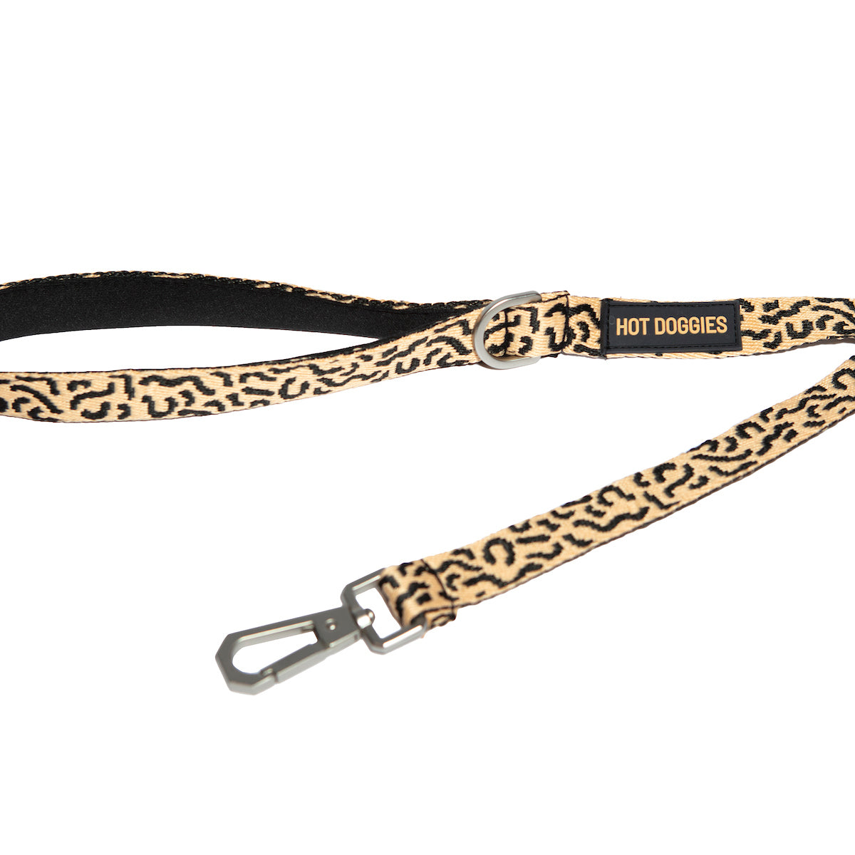 Detailed view of padded handle on Hot Doggies beige-black classic leash - eco-soft padded handle - comfortable 150cm leash