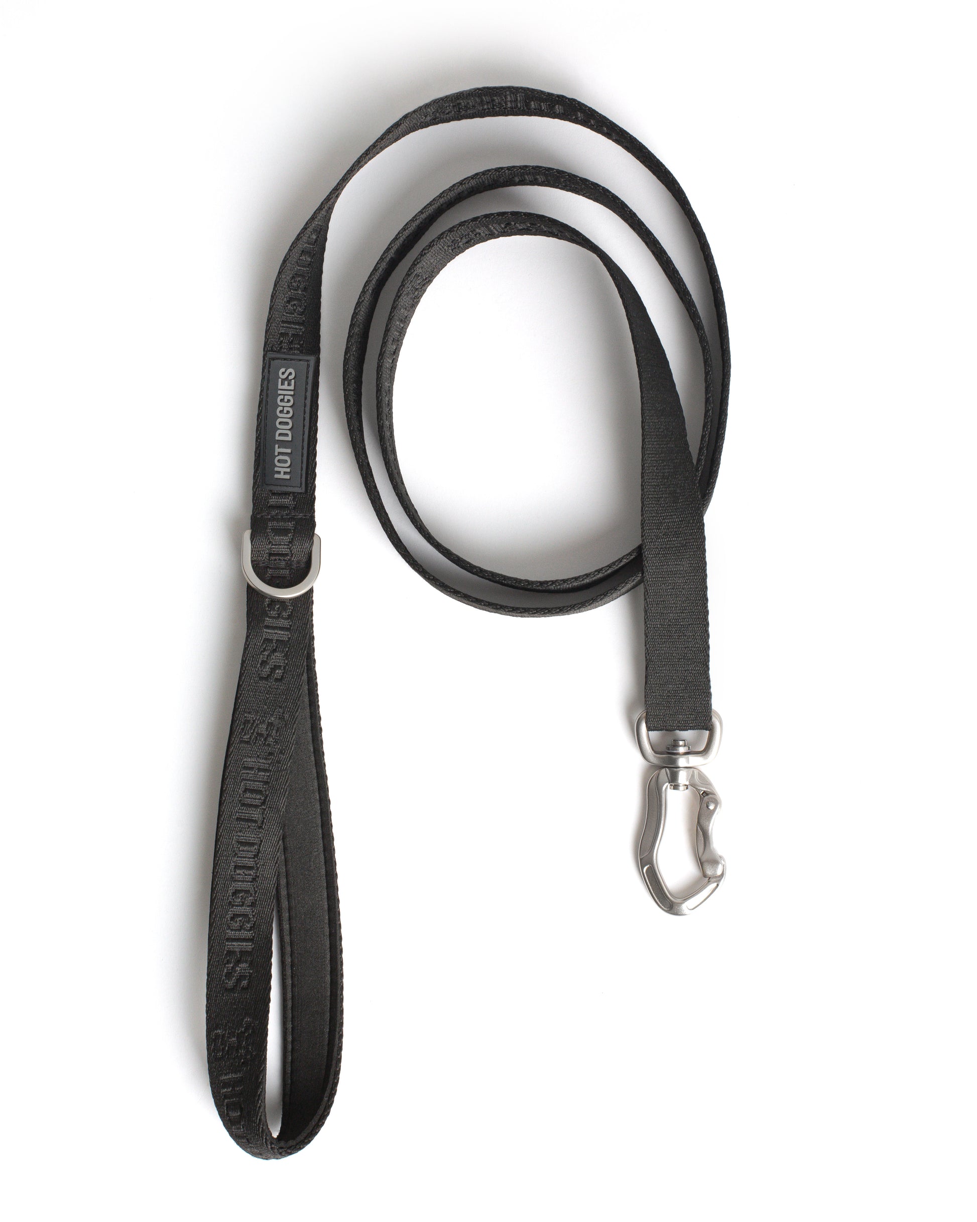 hot-doggies-classic-leash-black-logo-woven-hanging